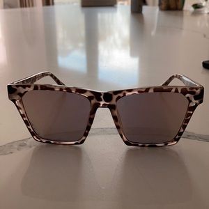 Quay mirrored sunglasses
